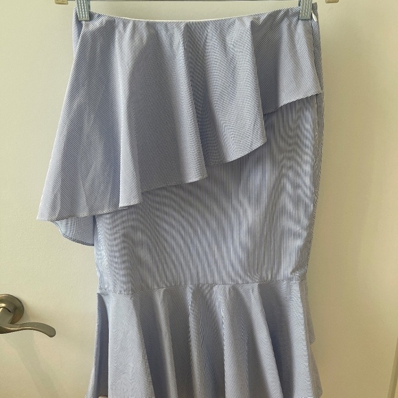 SCRIPTED RUFFLED SKIRT SZ SMALL NEW WITH TAGS - Picture 3 of 9